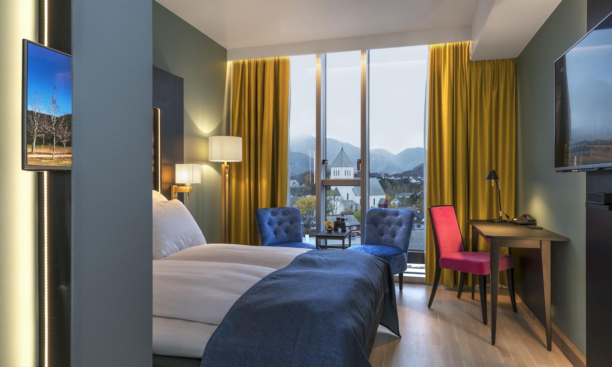 Thon Hotel Lofoten Свольвер Экстерьер фото