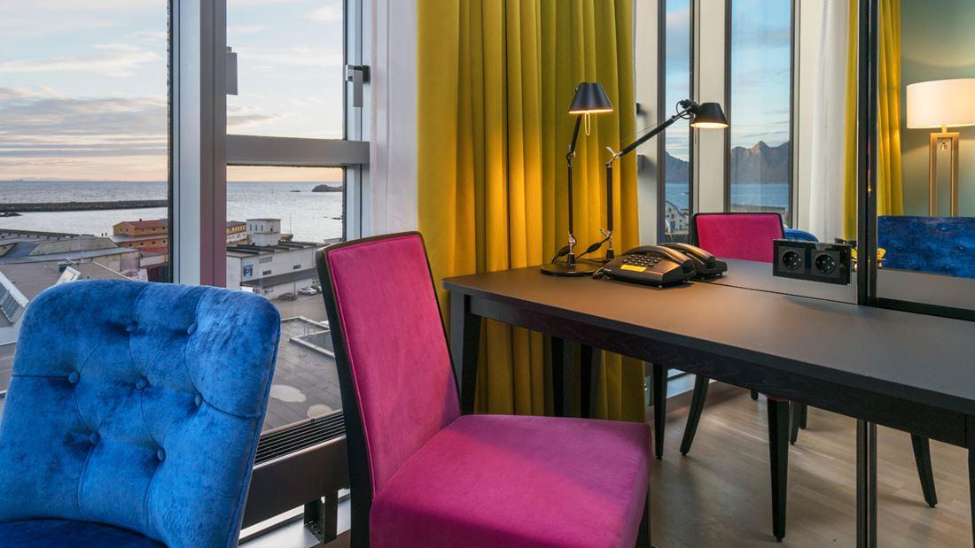 Thon Hotel Lofoten Свольвер Экстерьер фото