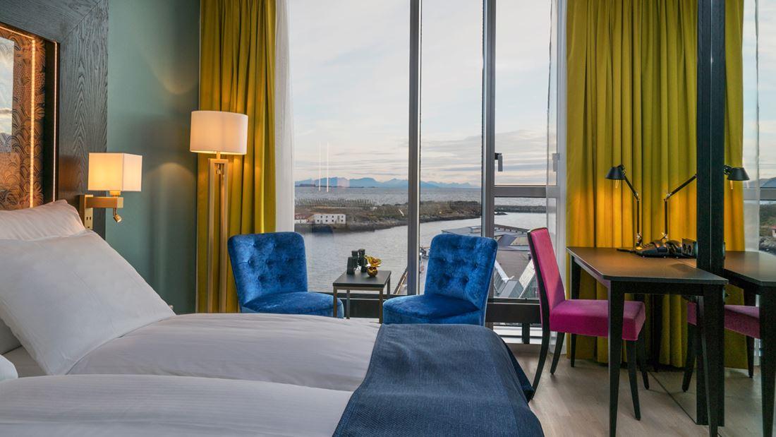 Thon Hotel Lofoten Свольвер Экстерьер фото