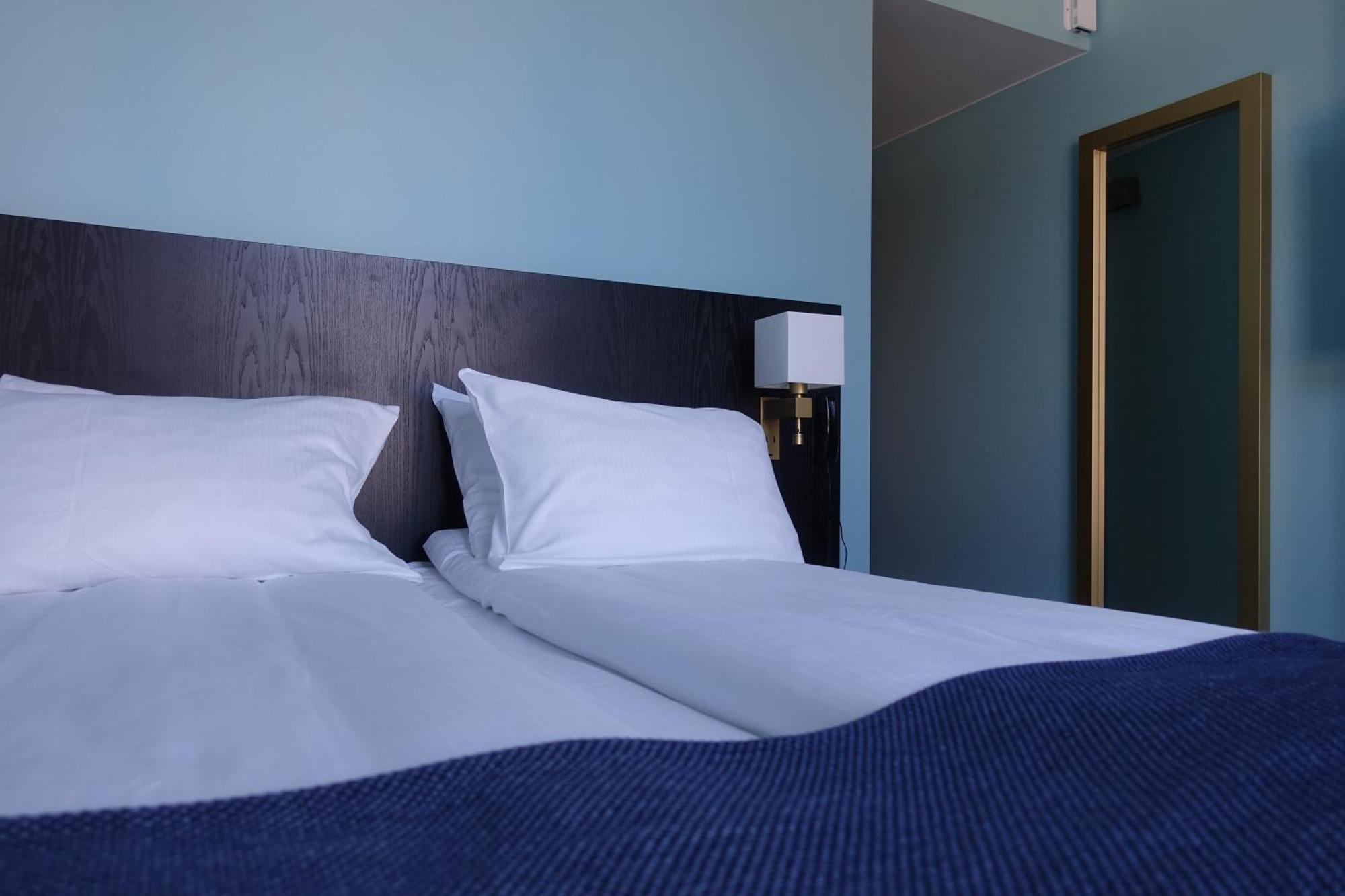 Thon Hotel Lofoten Свольвер Экстерьер фото